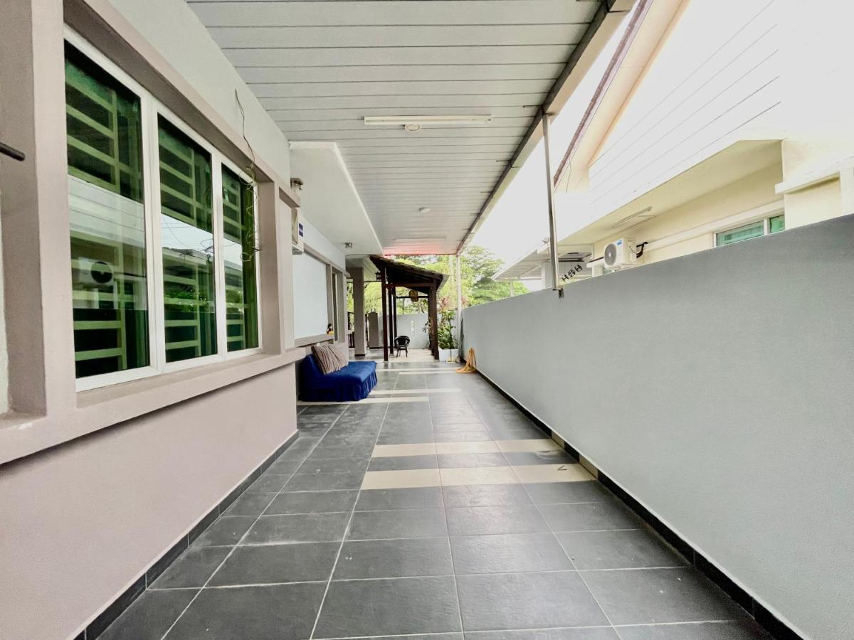 Comfort 36 Entire House At Alma Bukit Mertajam Exterior foto